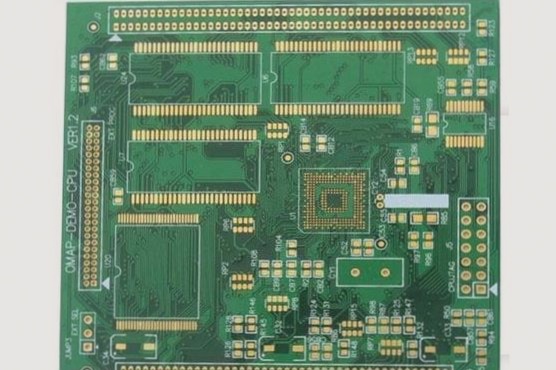 Distinction between PCB via hole cover oil and via window opening